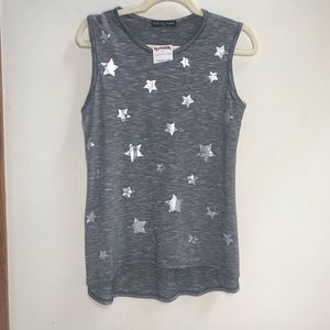 KIM & CAMI Gray Star Tee